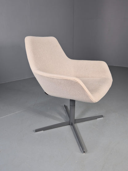 Vintage Swivel Tub Chair Hitch Mylius Modern Design Retro Cream EB12849