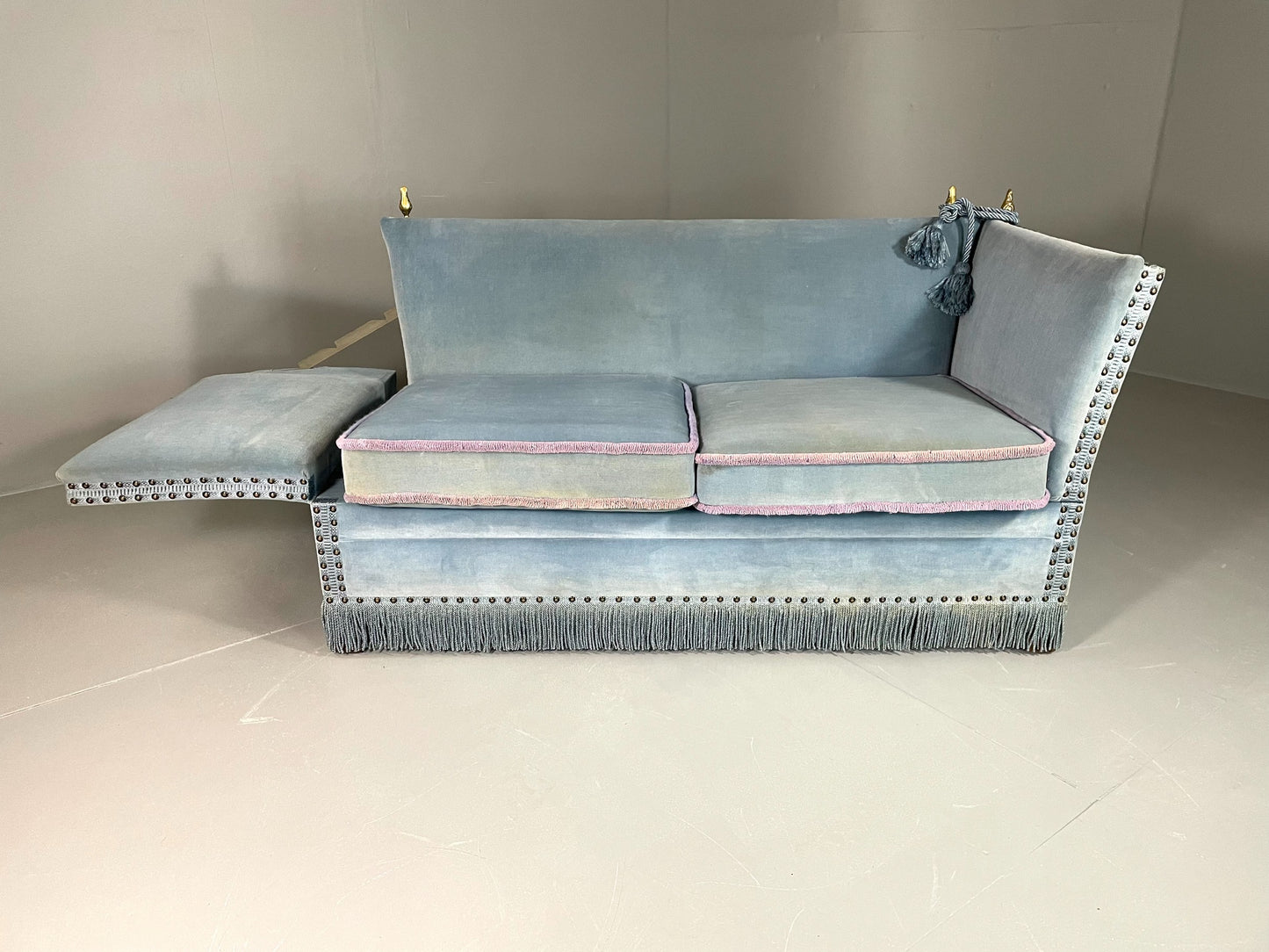 Vintage 2 Seater Knole Sofa Danish Blue Velvet Velour 1950s Tassles Trim EB06007