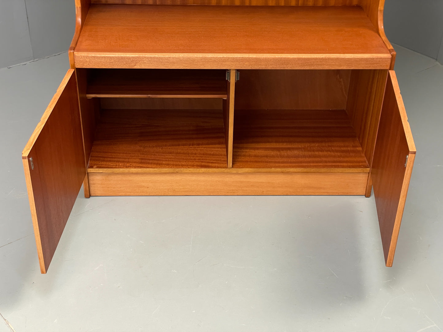 Vintage Teak Wall Unit Jentique 1970s Retro Shelving Glazed EB11971