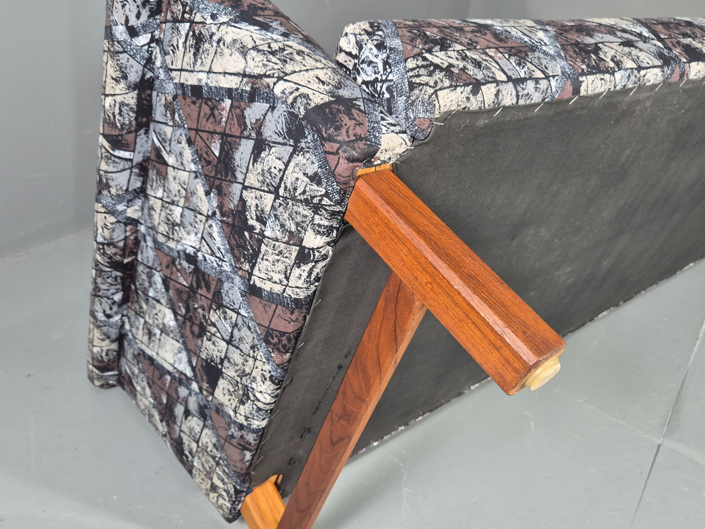 Vintage Mid Century Modern 3 Seater Sofa Swedish Abstract Fabric 1960s EB11077