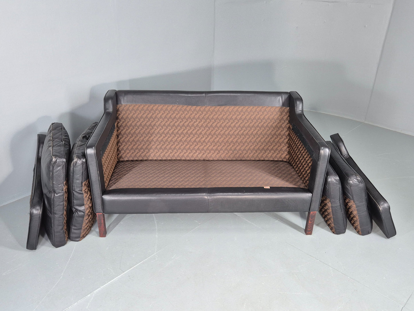 Vintage Stouby 2 Seater Sofa Black Leather 1980s Quality Mid Century  EB12416