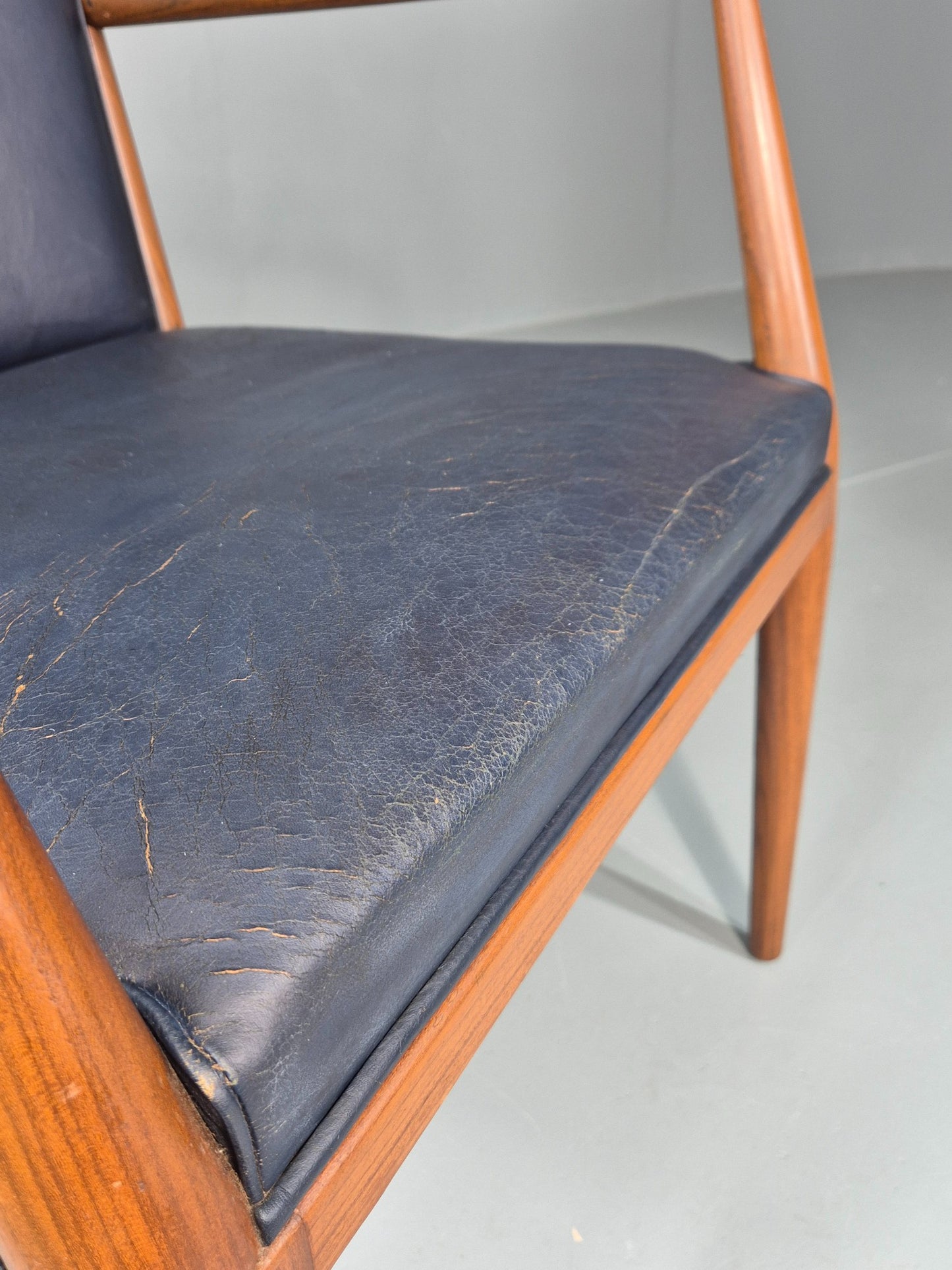 Vintage Mid Century Teak Armchair Blue Leather 1960s Retro  EB11909