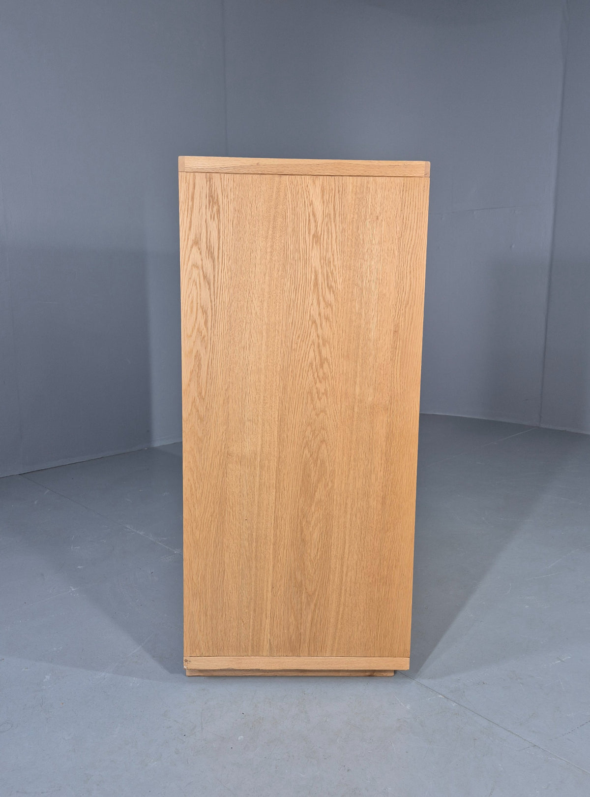 Vintage Chest of Drawers Modern Design Solid Oak Quality EB13142