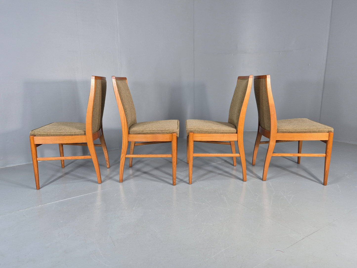 4 Vintage 1970s Elm Frame Dining Chairs Mid Century Retro Wool Seats EB12179