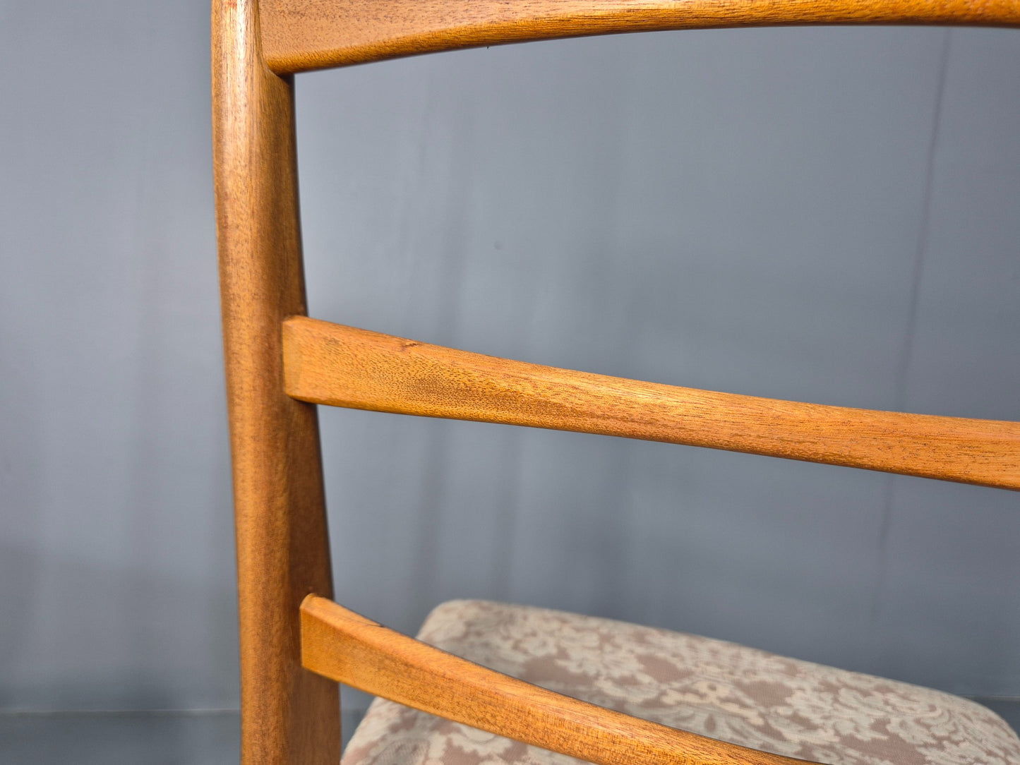 4 Vintage McIntosh Dining Chairs High back ladder Style 1960s Retro MCM EB12861
