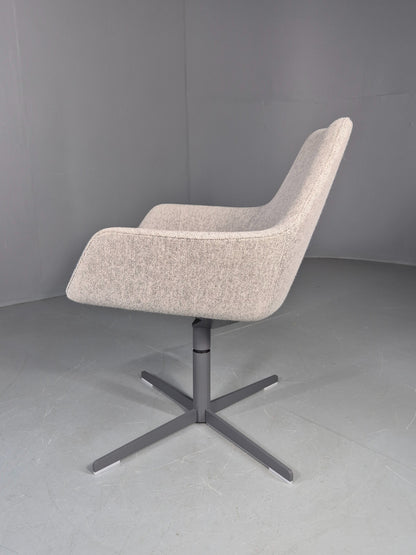 Vintage Swivel Tub Chair Hitch Mylius Modern Design Retro Cream EB12844