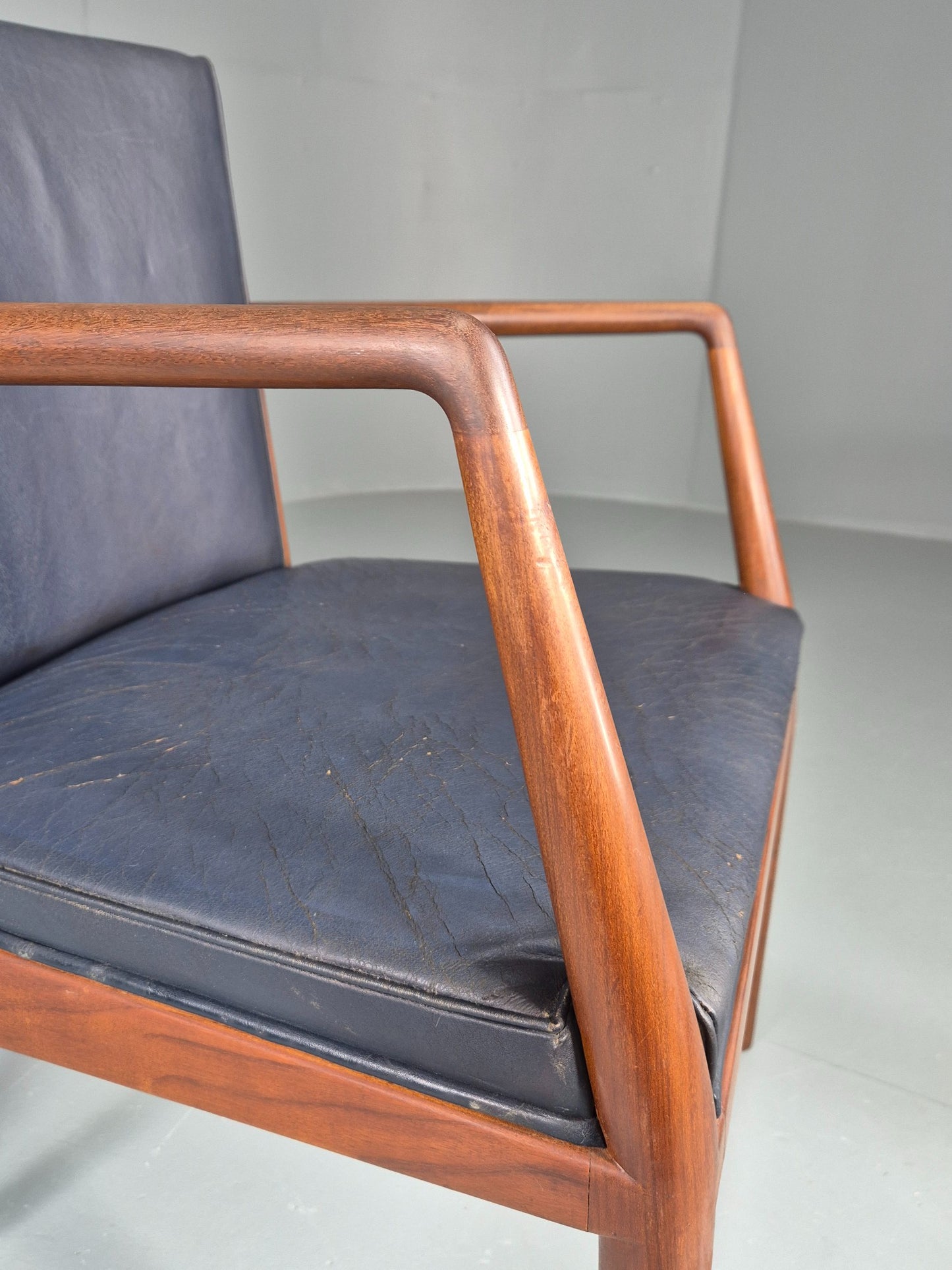 Vintage Mid Century Teak Armchair Blue Leather 1960s Retro EB11901
