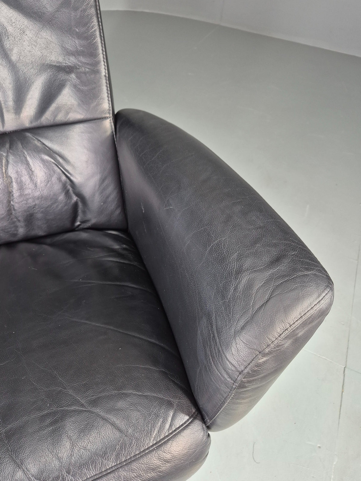 Vintage Hjort Knudsen Black Leather and Chrome Swivel Lounge Chair Retro EB13083