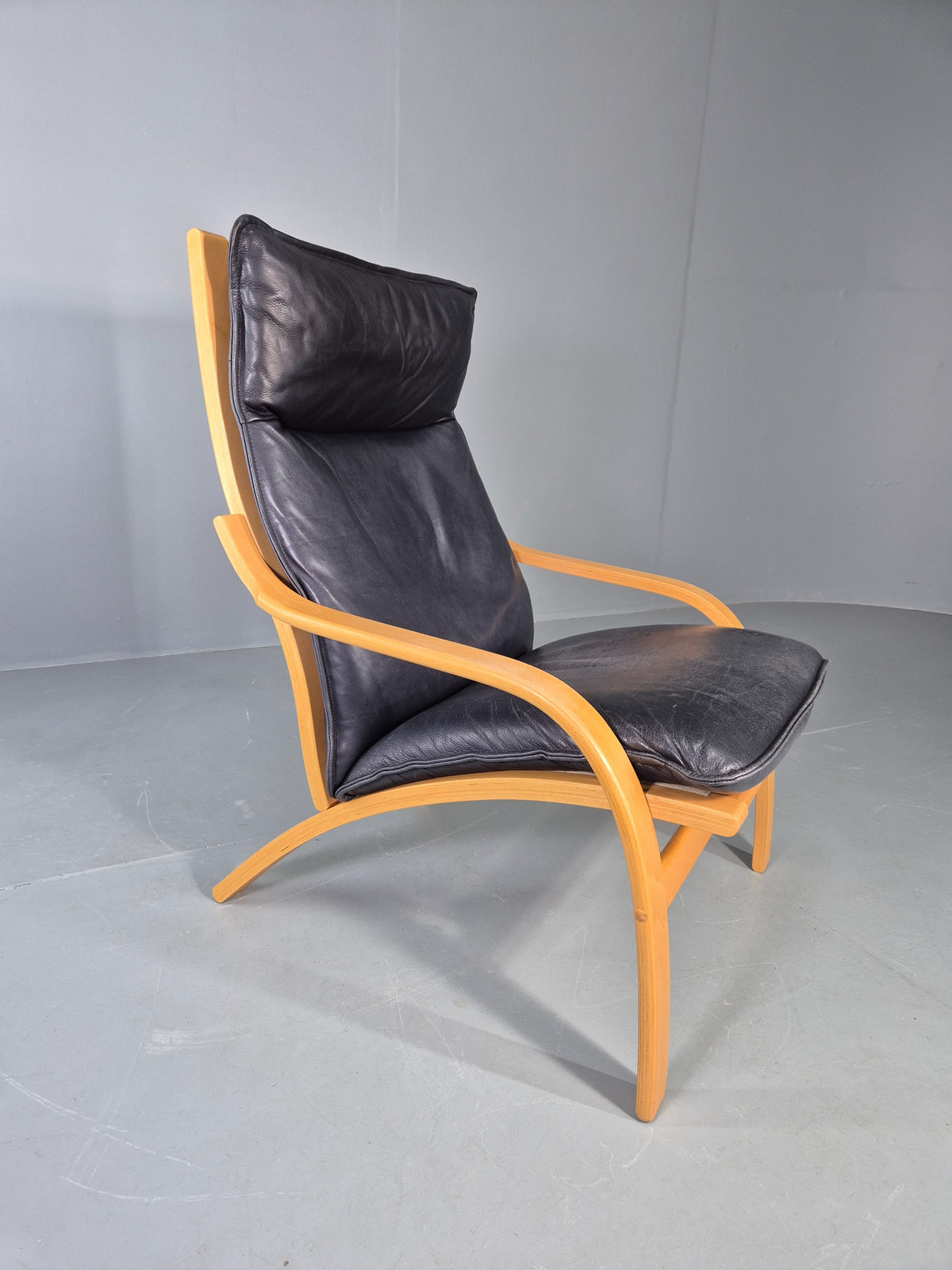Vintage Danish Lounge Chair Bent Wood Frame Black Leather Cushion 1980s EB13077