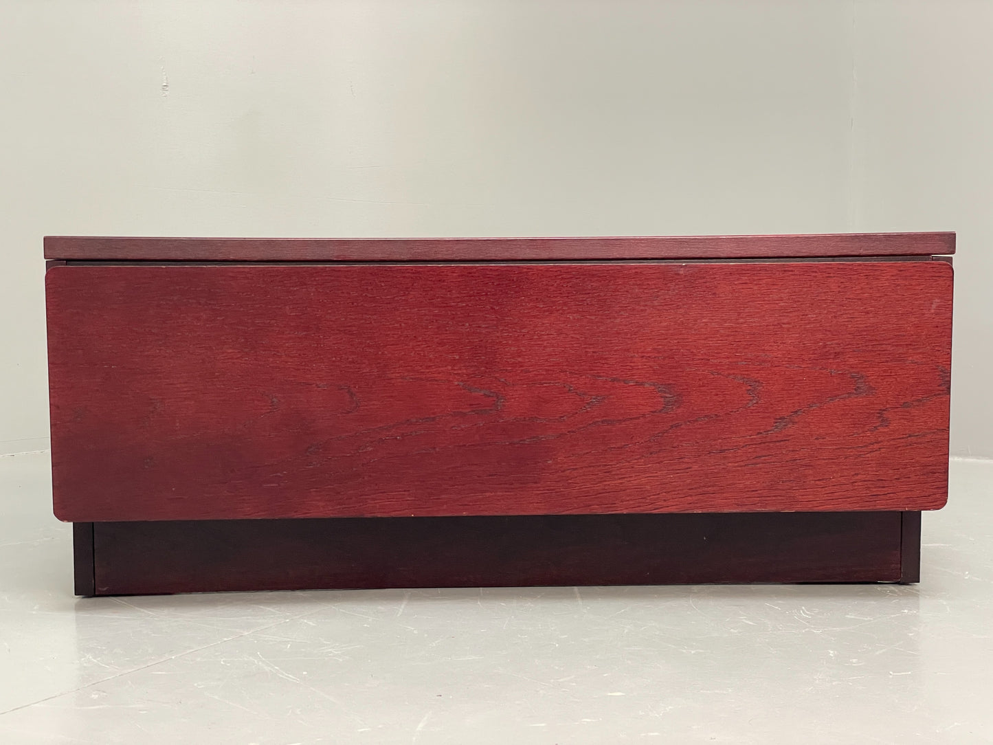 Vintage TV Unit Drawer By Beaver & Tapley Dark Red Oak 1980s EB12197