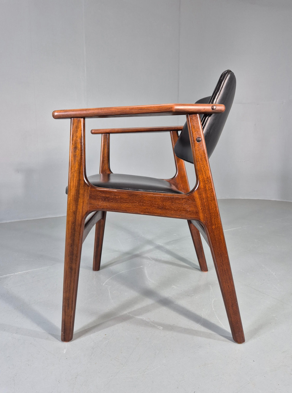 Vintage Mid Century Elbow Chair Arne Vodder Design Vamo 1960s Retro EB13024