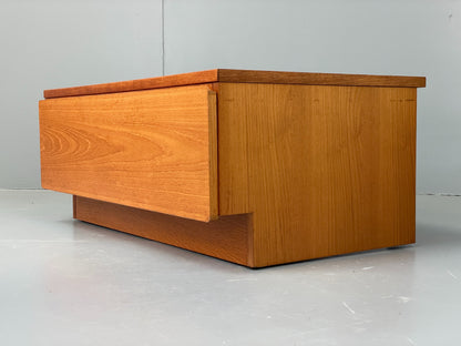Vintage Teak Drawer TV Unit By Beaver & Tapley 1980s Retro EB12824