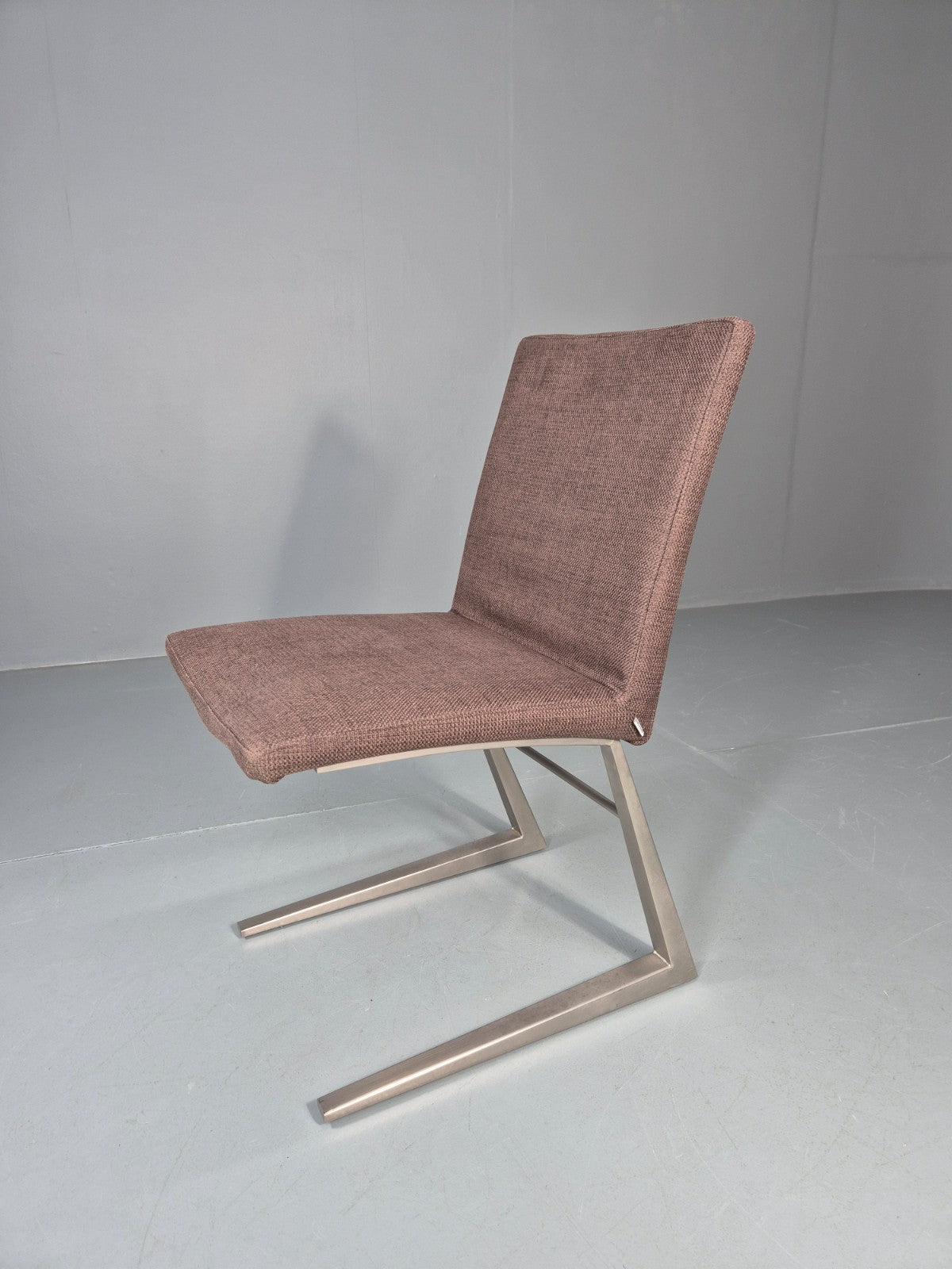 4 Vintage BoConcept Dining Chairs Mariposa Cast Alloy Frame EB12908 MDIN