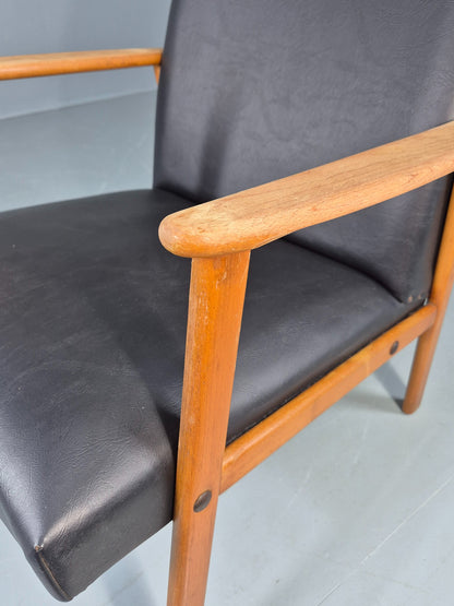 Vintage Teak Mid Century Lounge Chair 1960s Retro Black Vinyl  EB12690