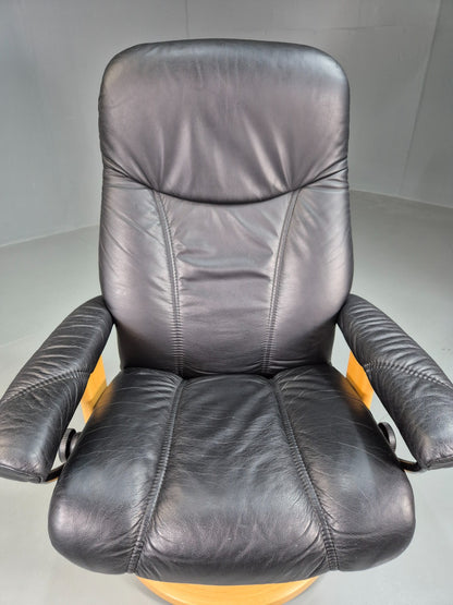 Vintage Stressless Ekornes Swivel and Recline Chair Black Leather Blonde EB07415