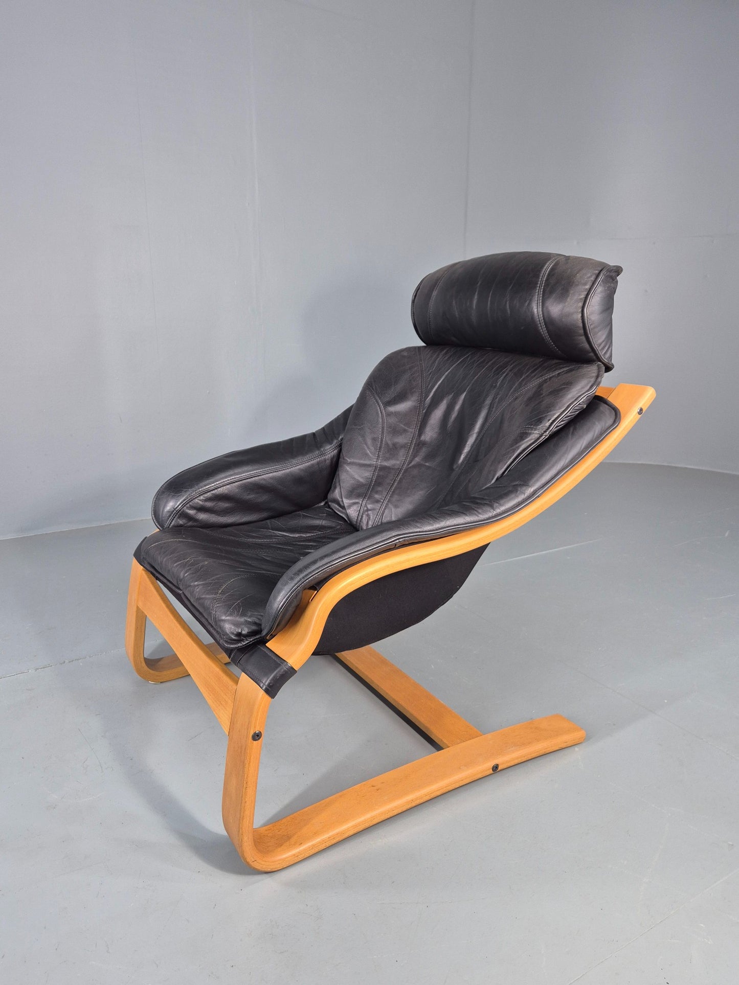 Vintage 1970s Leather Lounge Chair Bentwood Frame Danish Retro MCM EB08277