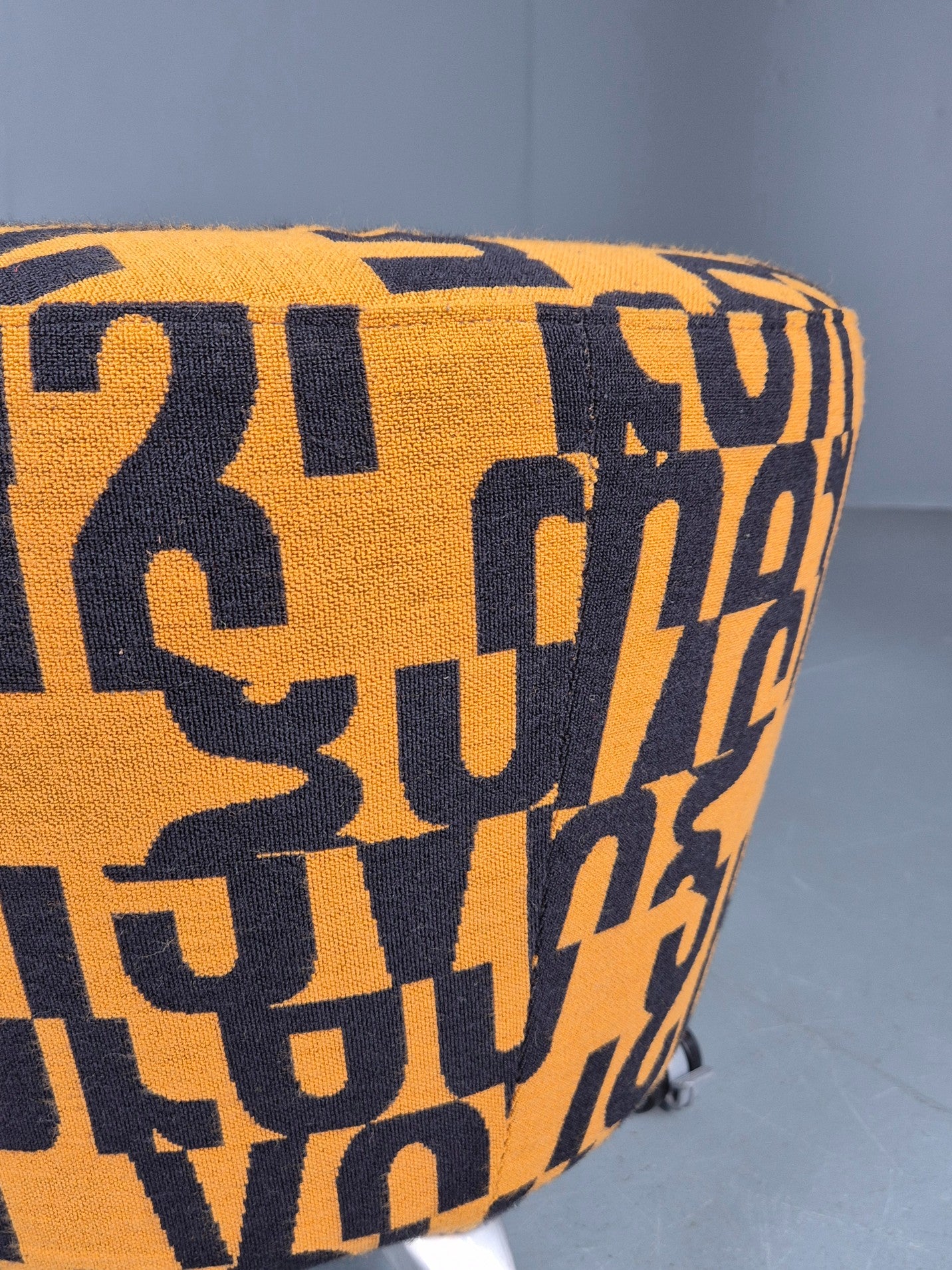 Vintage Orange Box Point Stool Wheely Fun Office Stools EB12236