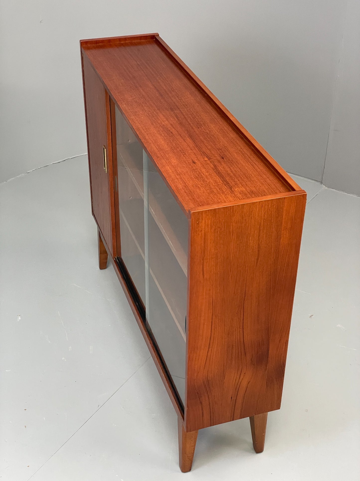 Vintage Teak Bookcase 1960s Retro Mid Century Glass Doors Shelving EB12877