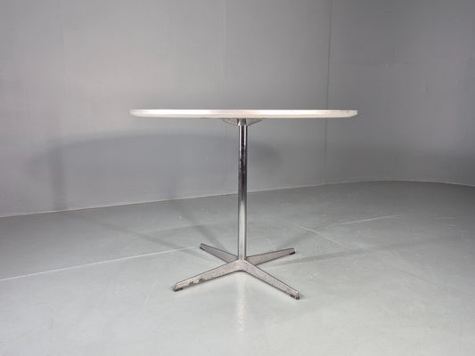 Vintage Fritz Hansen Circular Side Table Arne Jacobsen Design EB13005
