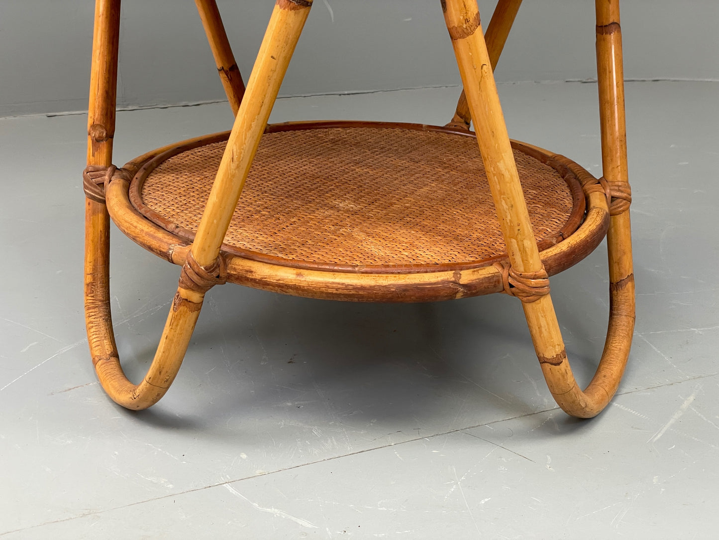 Vintage Rattan Side Table Cane Frame Mid Century Retro Round EB11881