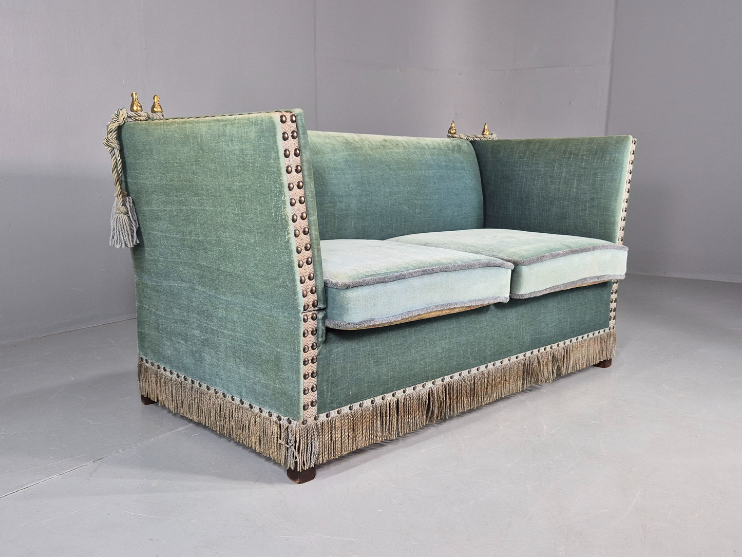 Vintage Danish Knole Sofa 2 Seater Blue Velour Floral Cream Cushions EB12748