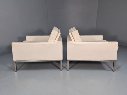 2 Vintage 1960s Robin Day Club Chairs White Vinyl Mid Century Originals EB9973
