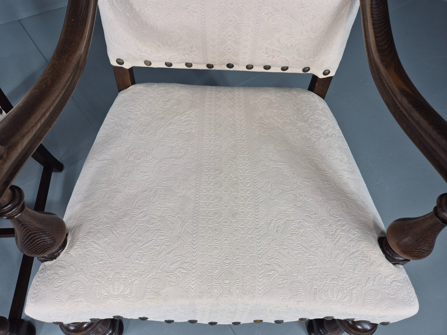 2 Vintage Carolean Style Oak Armchairs 1950s Danish Repro Quality Eb12641