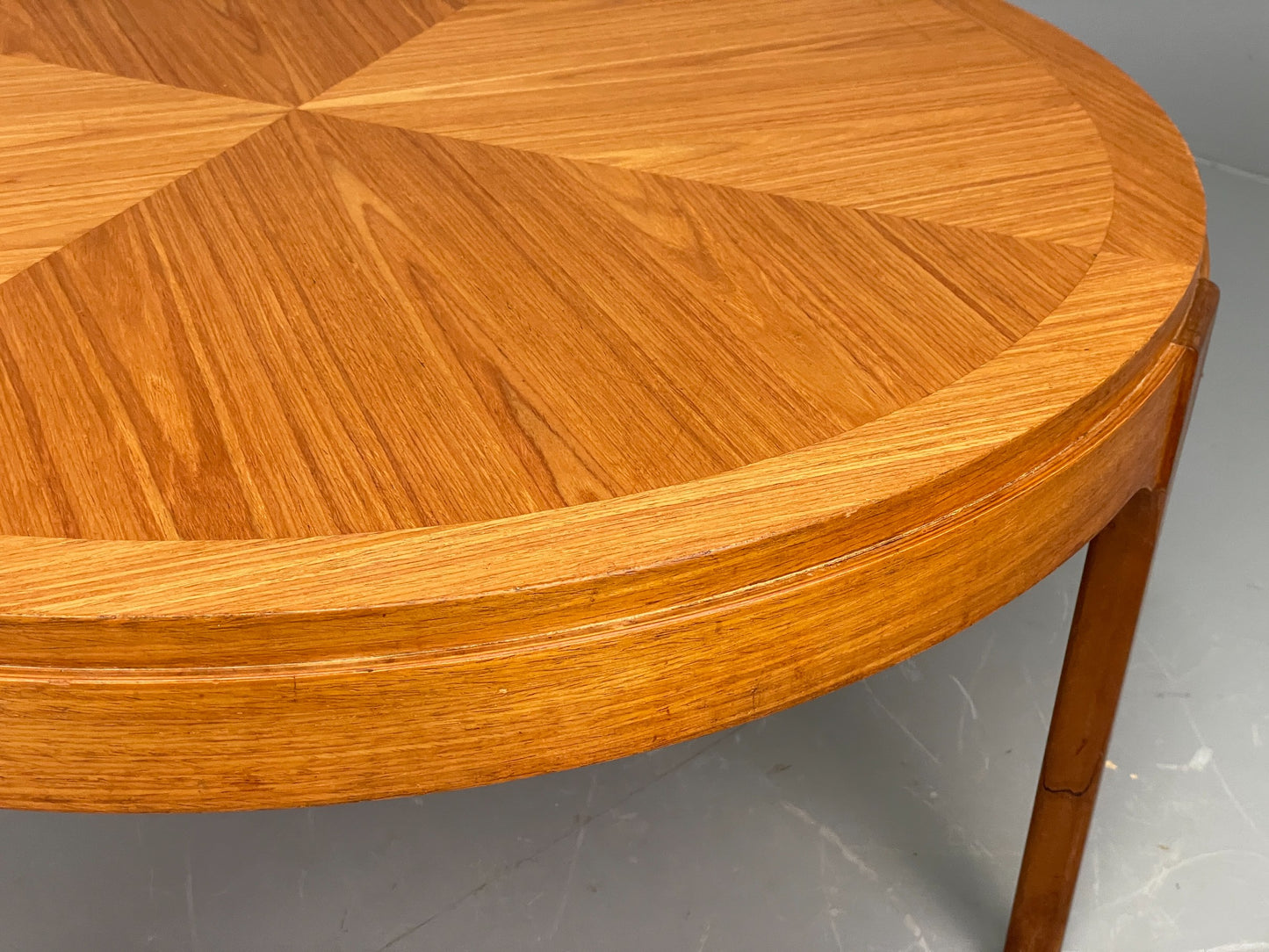 Vintage Circular Coffee Table By Stonehill 1960s Retro Teak Quartered EB12200