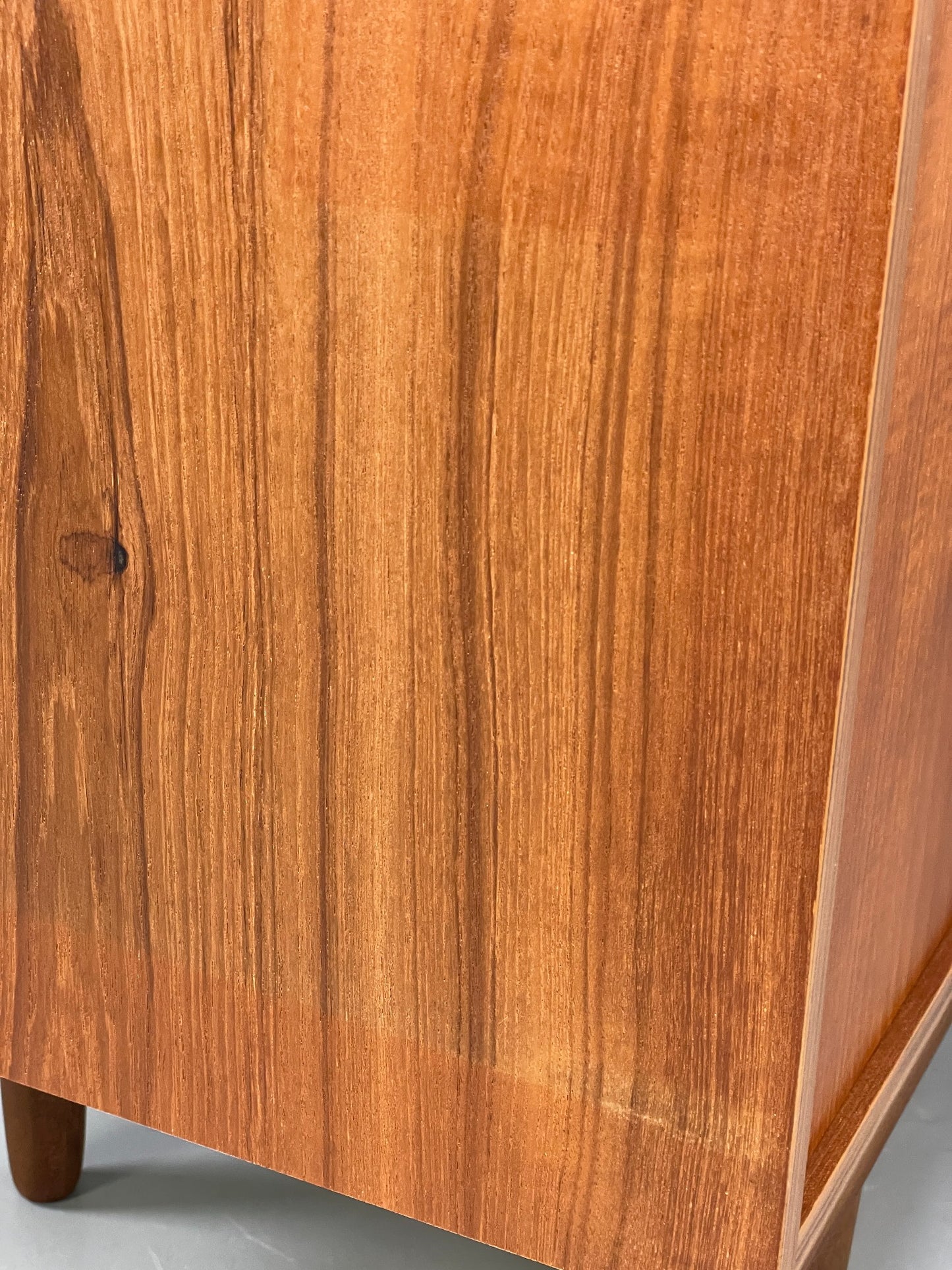 Vintage 1970s Teak Cabinet Sliding Doors Retro Handles Shelving EB11503
