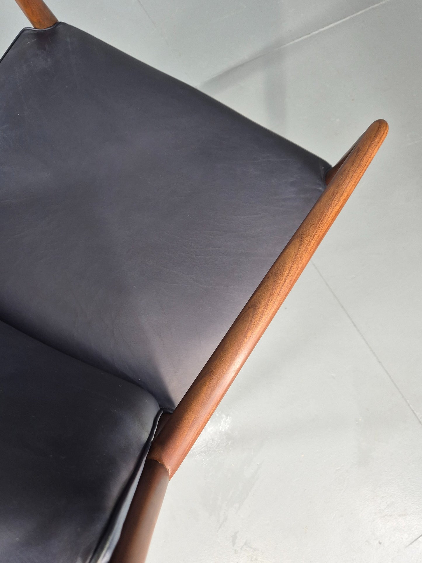 Vintage Mid Century Teak Armchair Blue Leather 1960s Retro EB11894