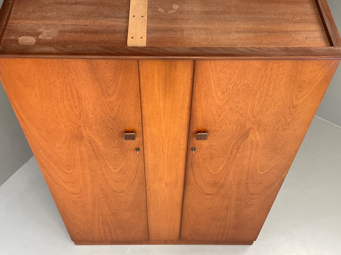 Vintage 1960s Teak Wardrobe Homeworthy Retro Mid Century Clothes Rail EB12299