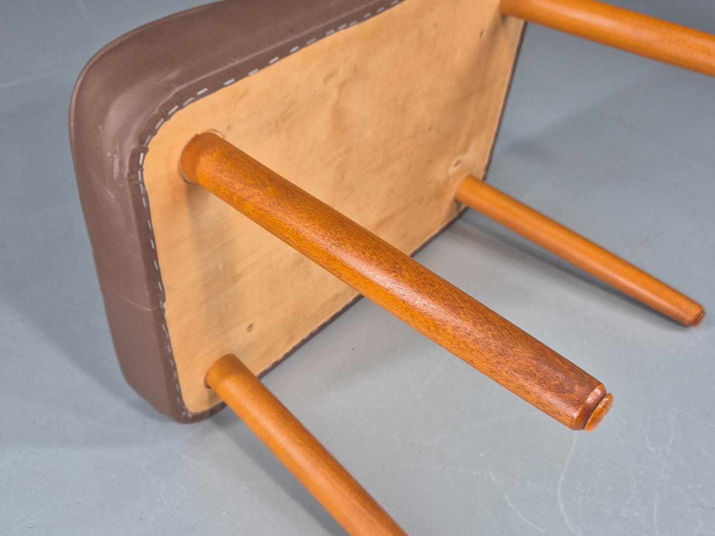 Vintage Danish Mid Century Footstool Brown Vinyl Beech Legs Retro 1960s EB12090