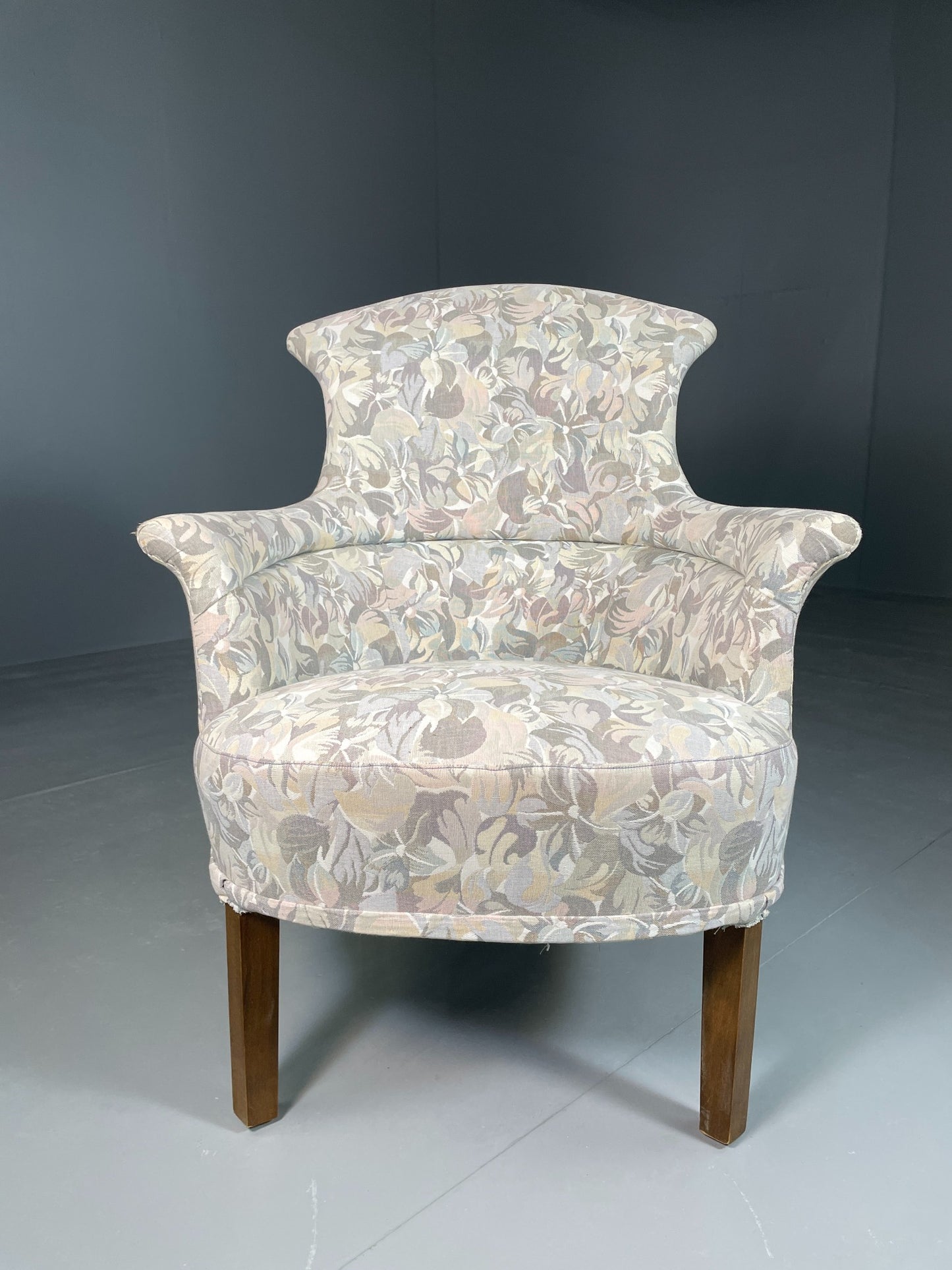 Vintage Danish 1940s Lounge Chair Tub Style Floral Fabric Antique EB06430