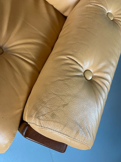 2 Vintage Ekornes Lounge Chairs Caramel Leather 1980s Retro MCM EB06937