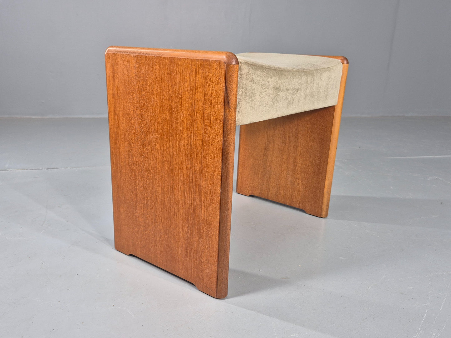 Vintage Teak Footstool 1980s Design Retro  EB12007