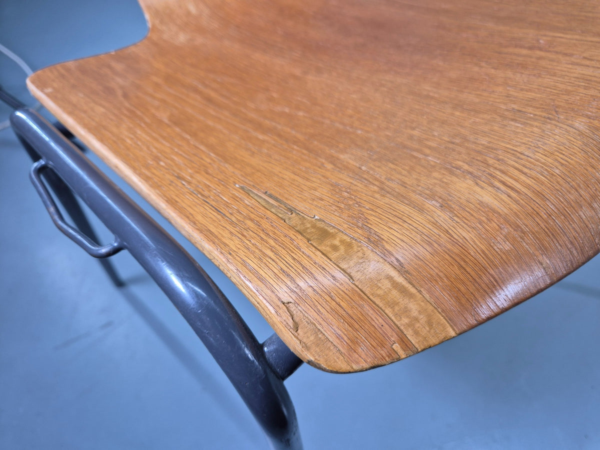 10 Vintage Stacking Chairs Industrial Danish Design Bent Ply Retro MCM EB12657