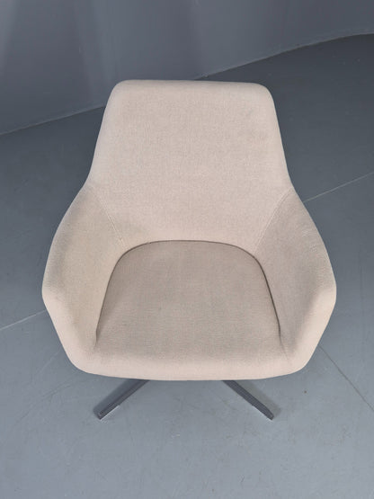Vintage Swivel Tub Chair Hitch Mylius Modern Design Retro Cream EB12853