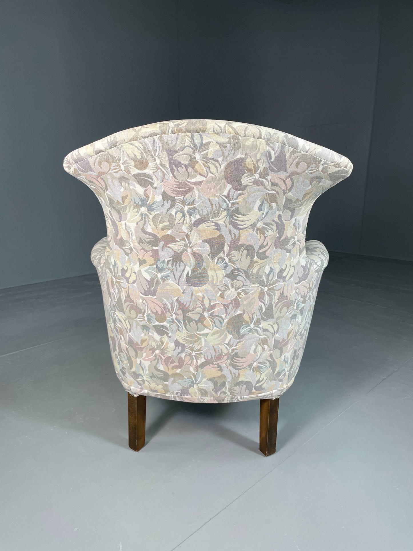 Vintage Danish 1940s Lounge Chair Tub Style Floral Fabric Antique EB06430