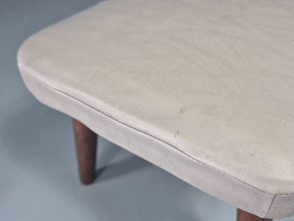 Vintage Mid Century Footstool Danish Cream Vinyl Teak Legs 1960s Retro EB12055