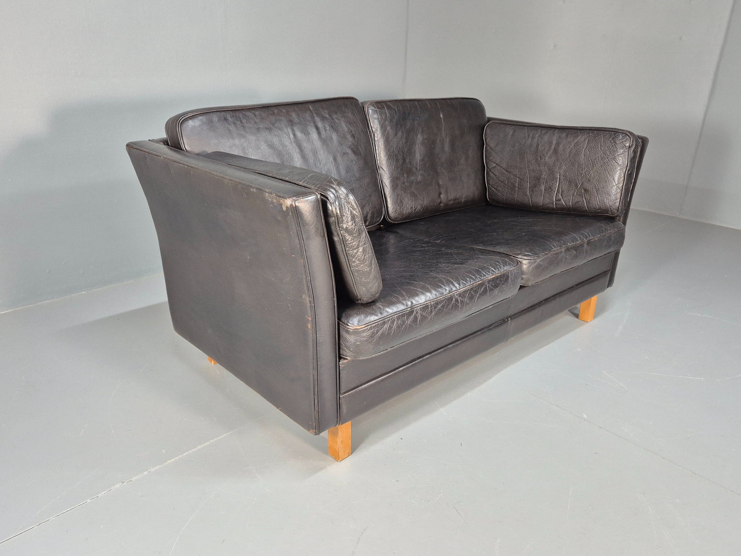 Vintage 2 seater sofa Danish Mid Century Black Leather Retro 1970s EB09407