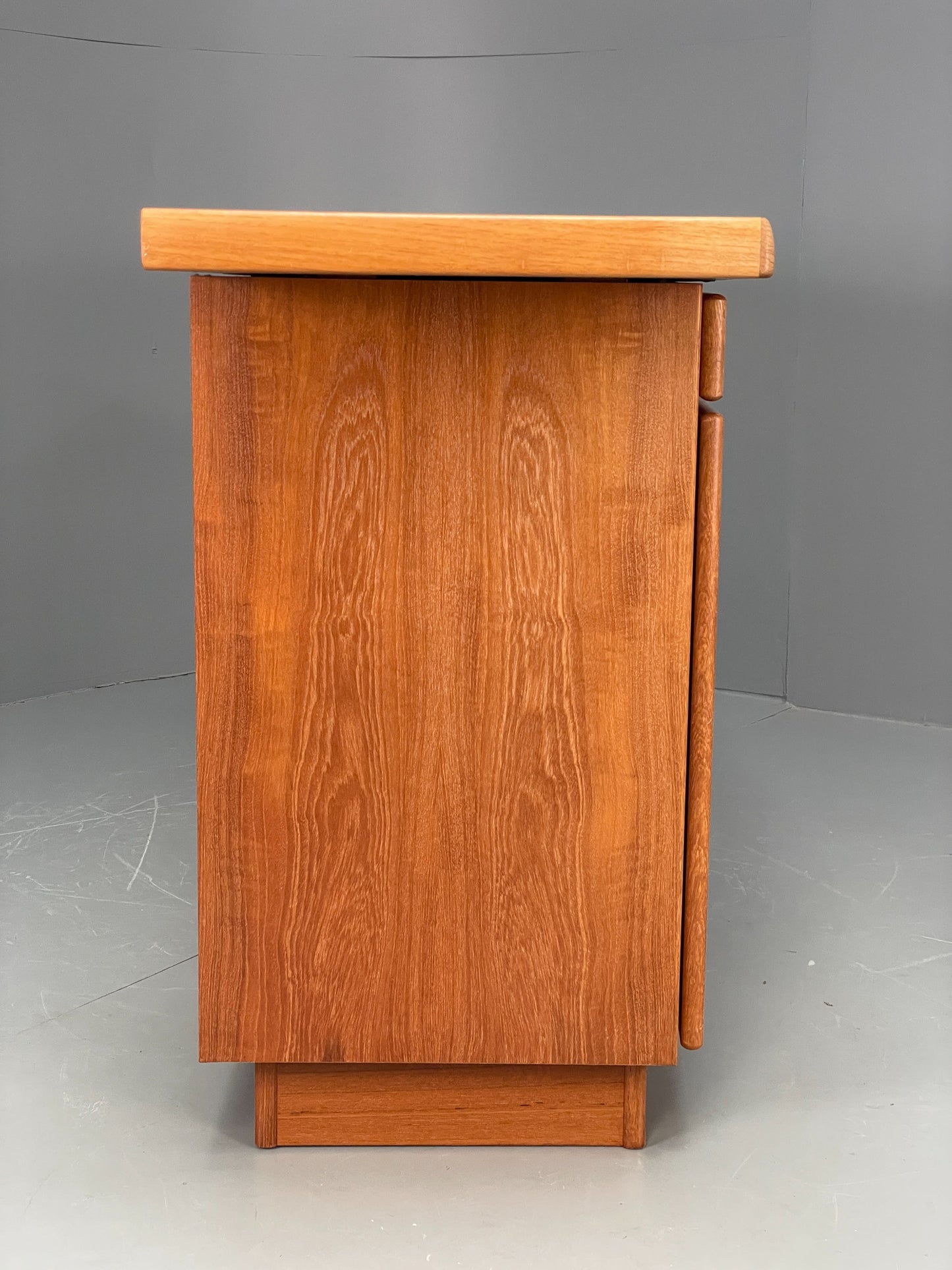 Vintage 1980s Teak Sideboard By Gangsø Danish Retro Shelving Drawers EB12075