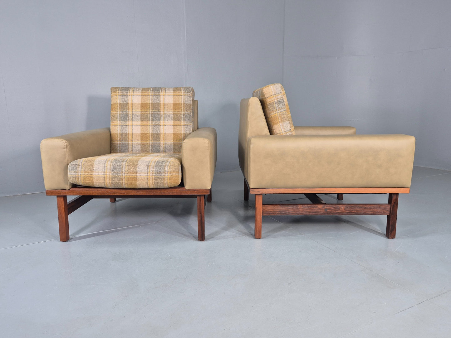 2 Vintage Danish Design Lounge Chairs New Leather and Wool Upholstery 1960s12040
