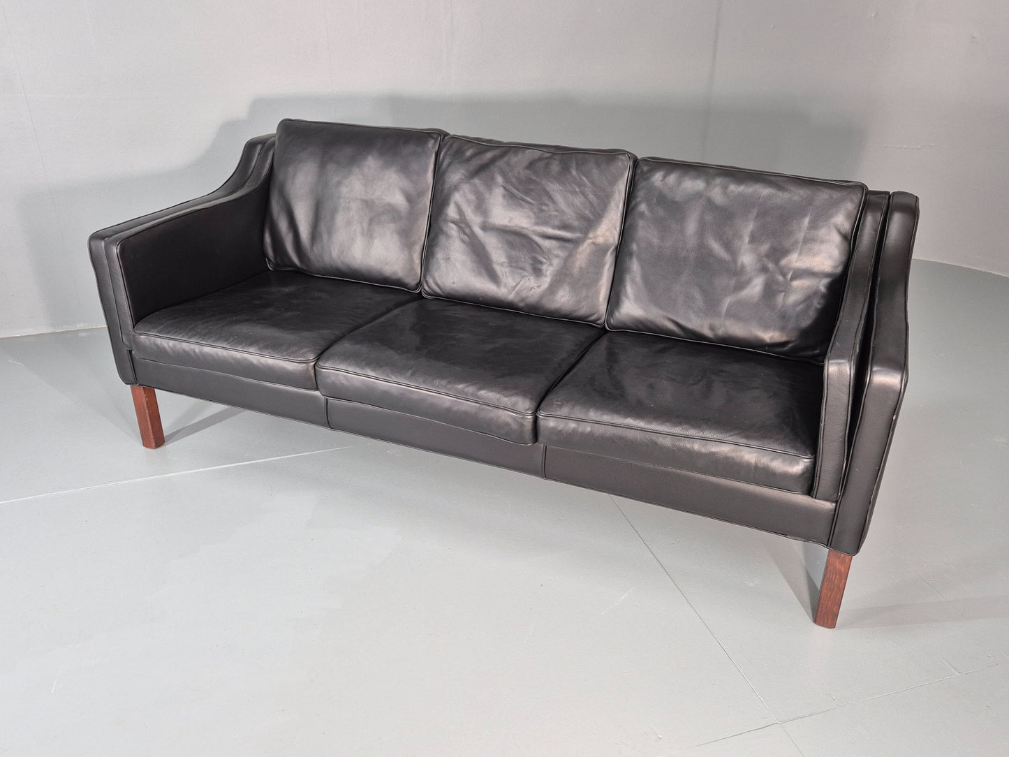 Vintage 3 seater Sofa Mid Century Skippers Black Leather Retro 1970s EB12172