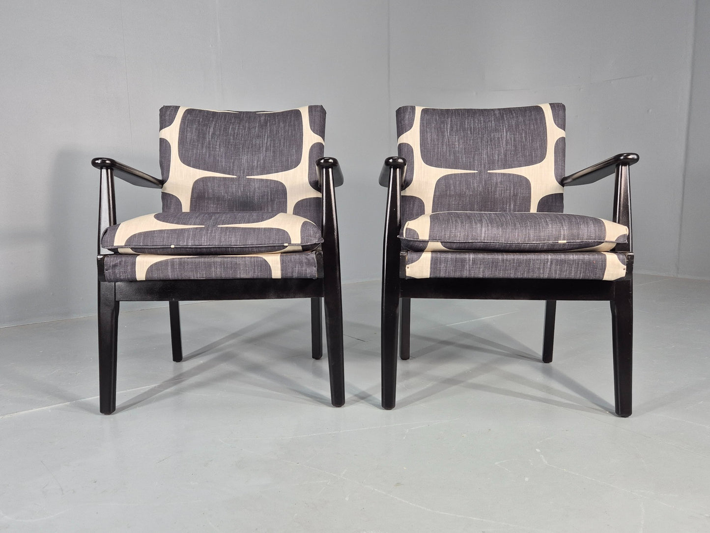2 Vintage 1960s Lounge Chairs Parker Knoll New Upholstery EB11847