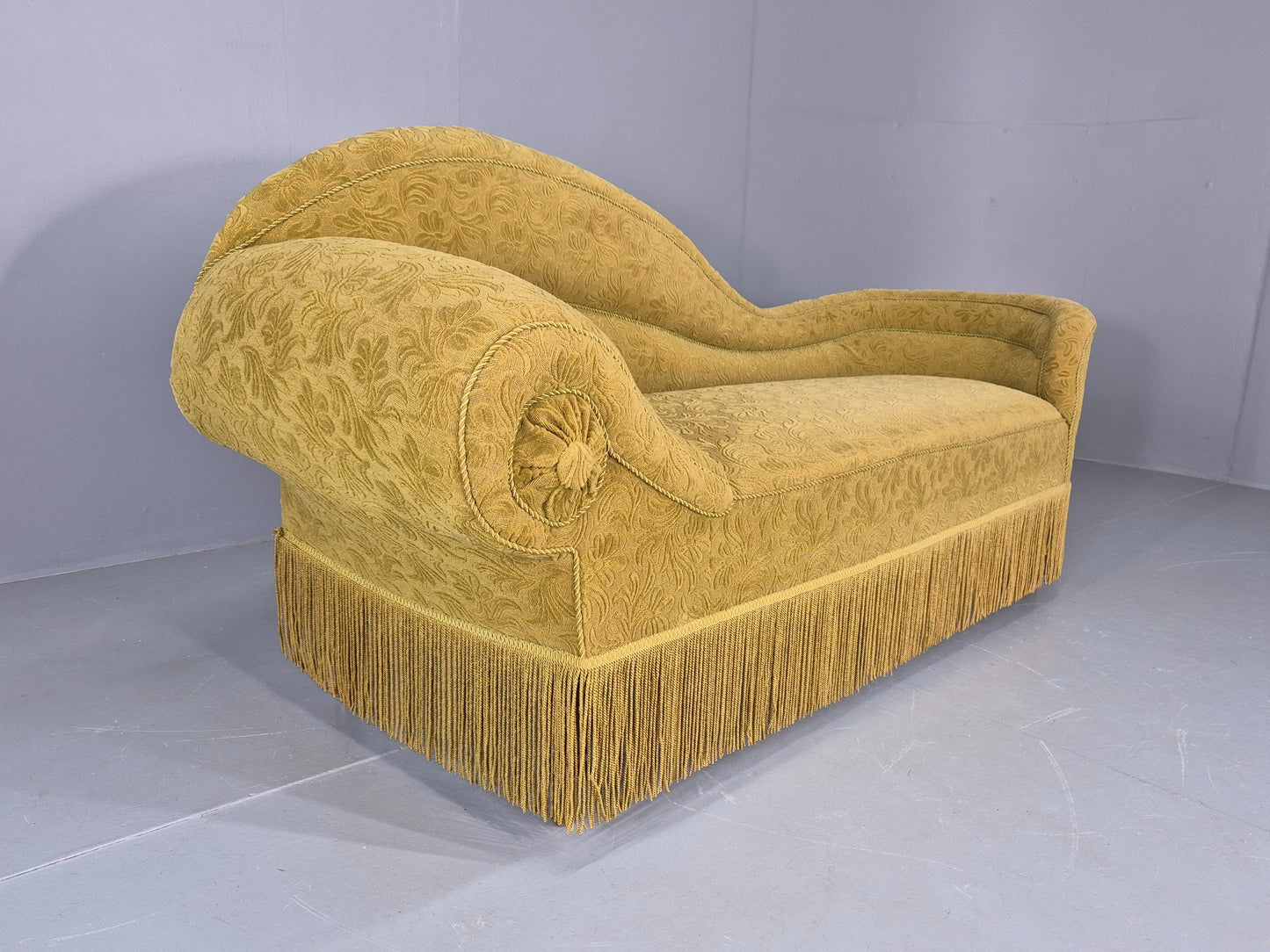 Vintage Danish Art Deco Chaise Lounge Green Moquette Tassels and Curves EB12765