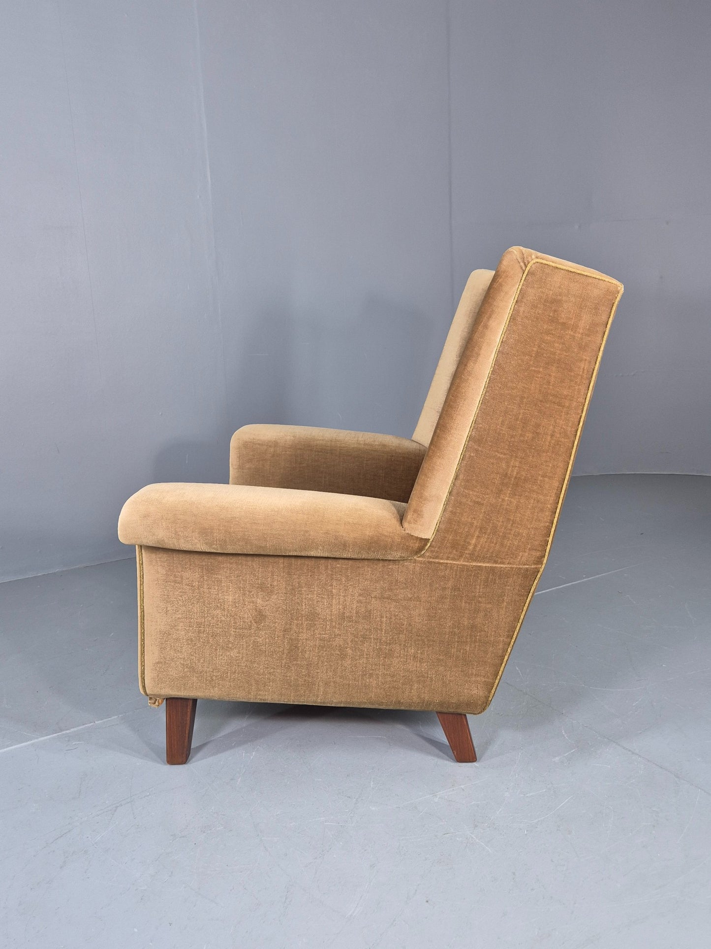 Vintage Mid Century Lounge Chair Danish Design 1960s Retro High Back EB12681