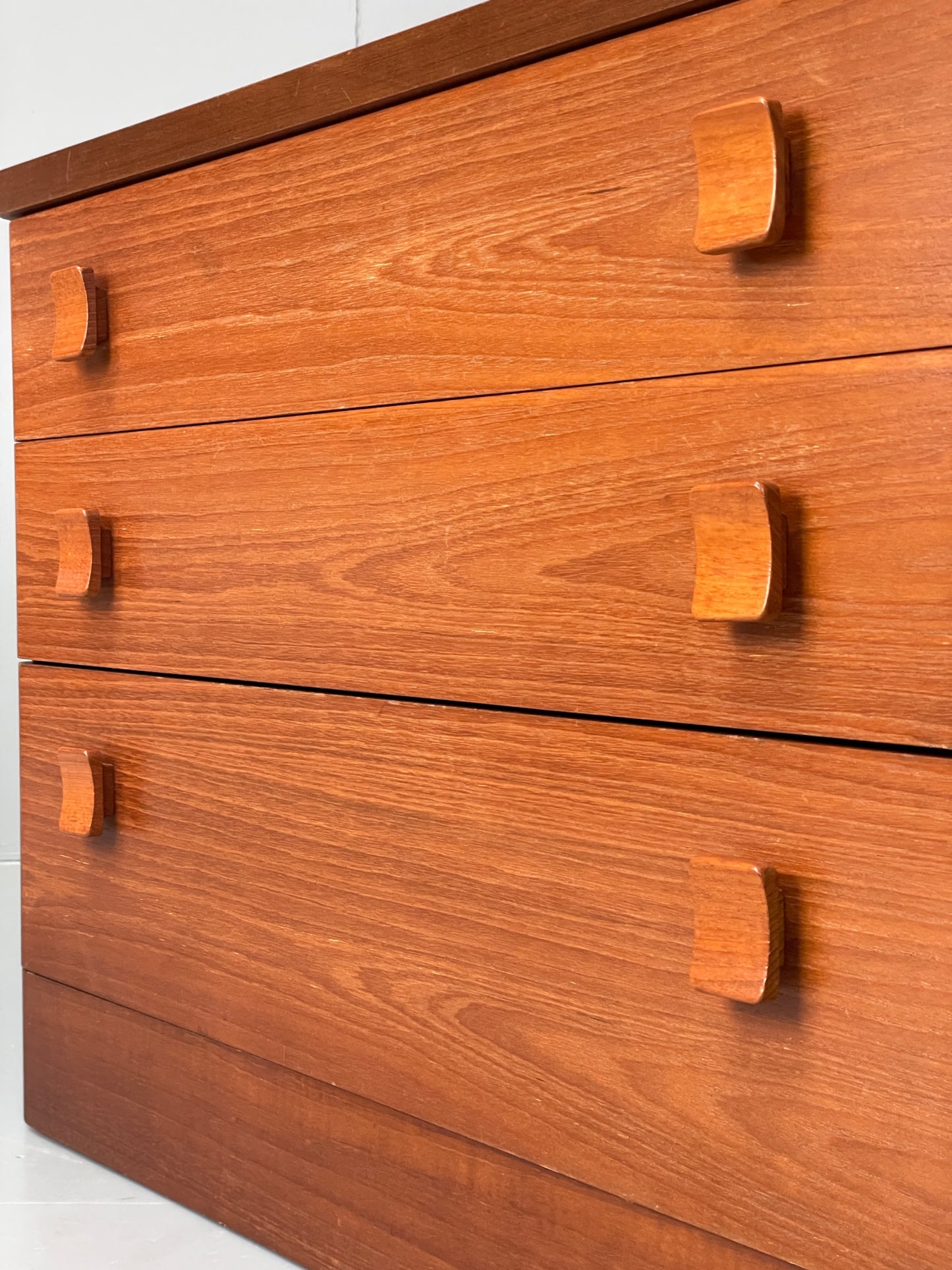 Vintage Teak Chest of Drawers By Stag 1970s Retro Midcentury Bedside EB12924
