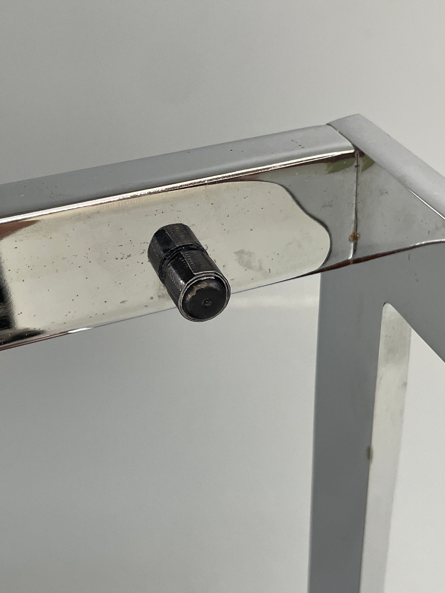 Vintage Chrome Serving Trolley By Howard Miller MDA 1970s Retro Glass EB12500