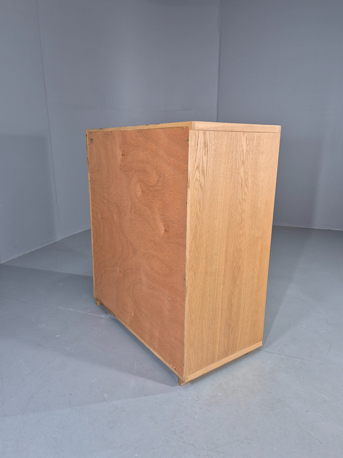 Vintage Chest of Drawers Modern Design Solid Oak Quality EB13142